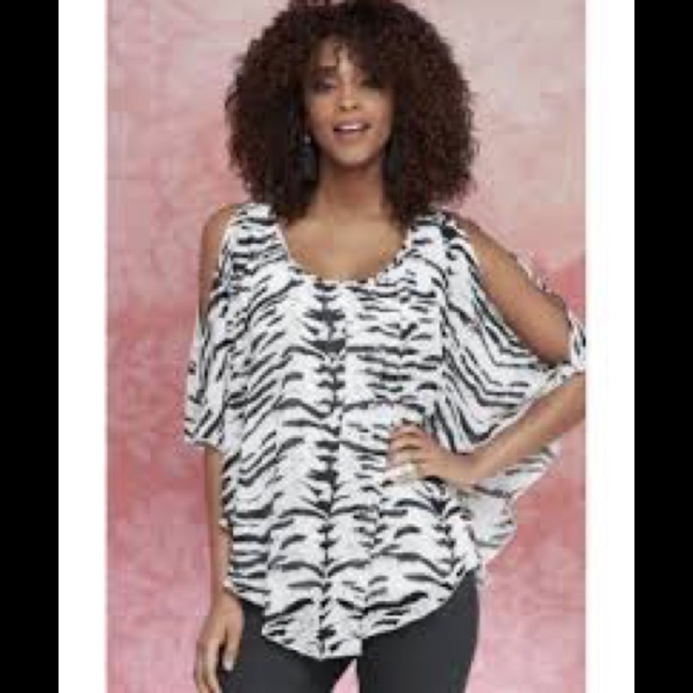 K Jordan cold shoulder blouse. XL